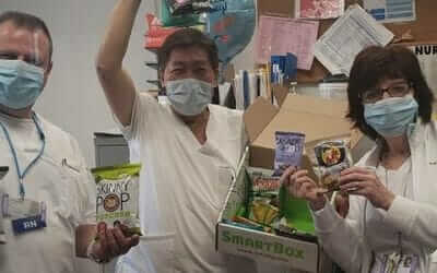 SmartBox Donates Hundreds of Healthy Snacks to Healthcare Workers