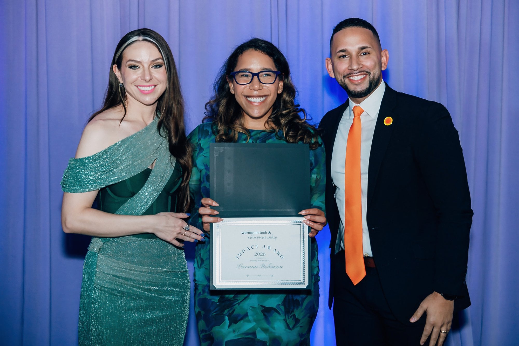 551A1356 (1) 551A1356 (1)